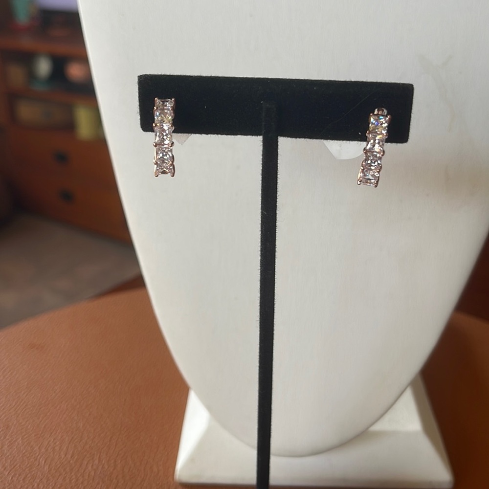 Diamonique Princess Cut Stone 3/4” Hoop Earrings in 925 SS Rose Gold